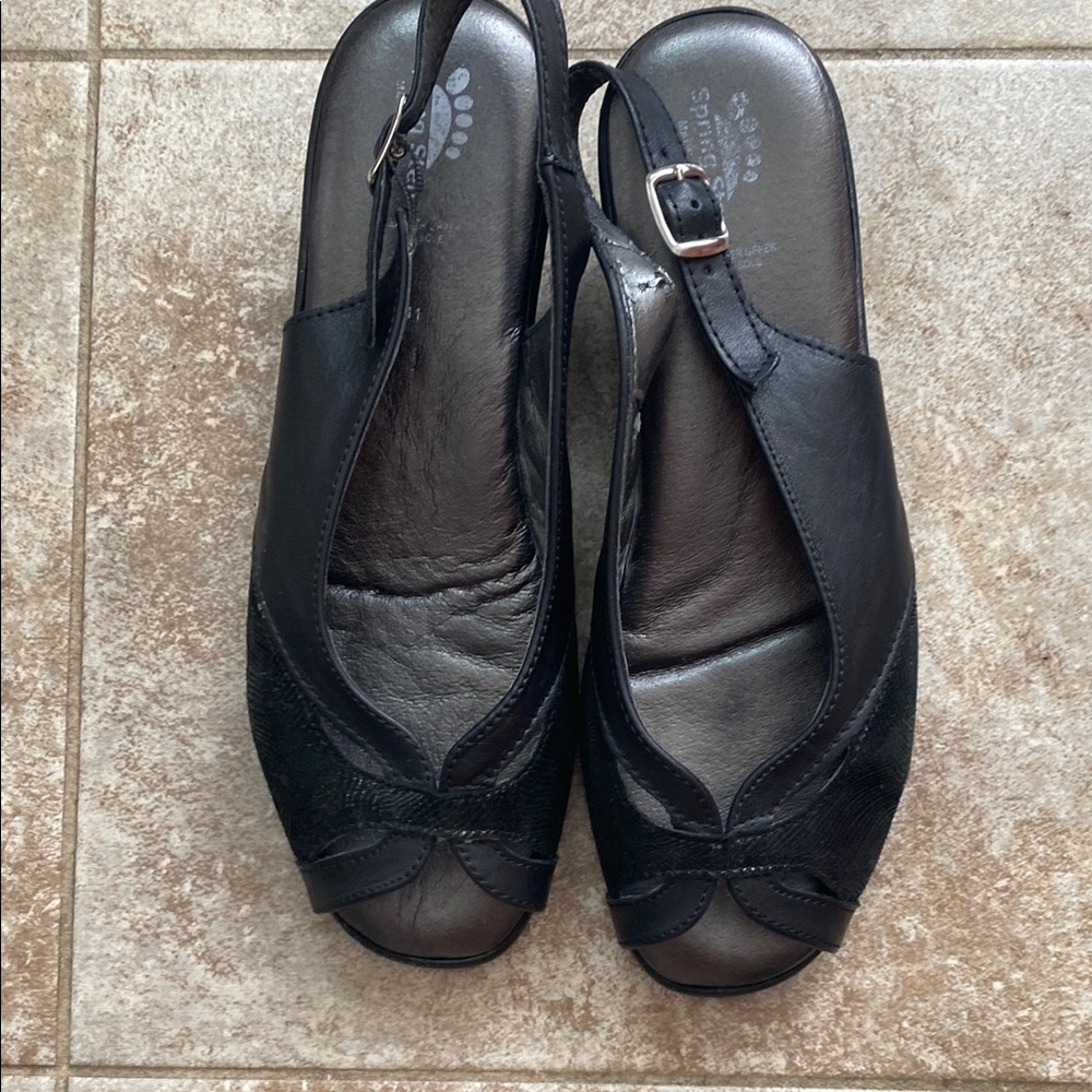Spring Step Black Sandals Minimalist Comfort